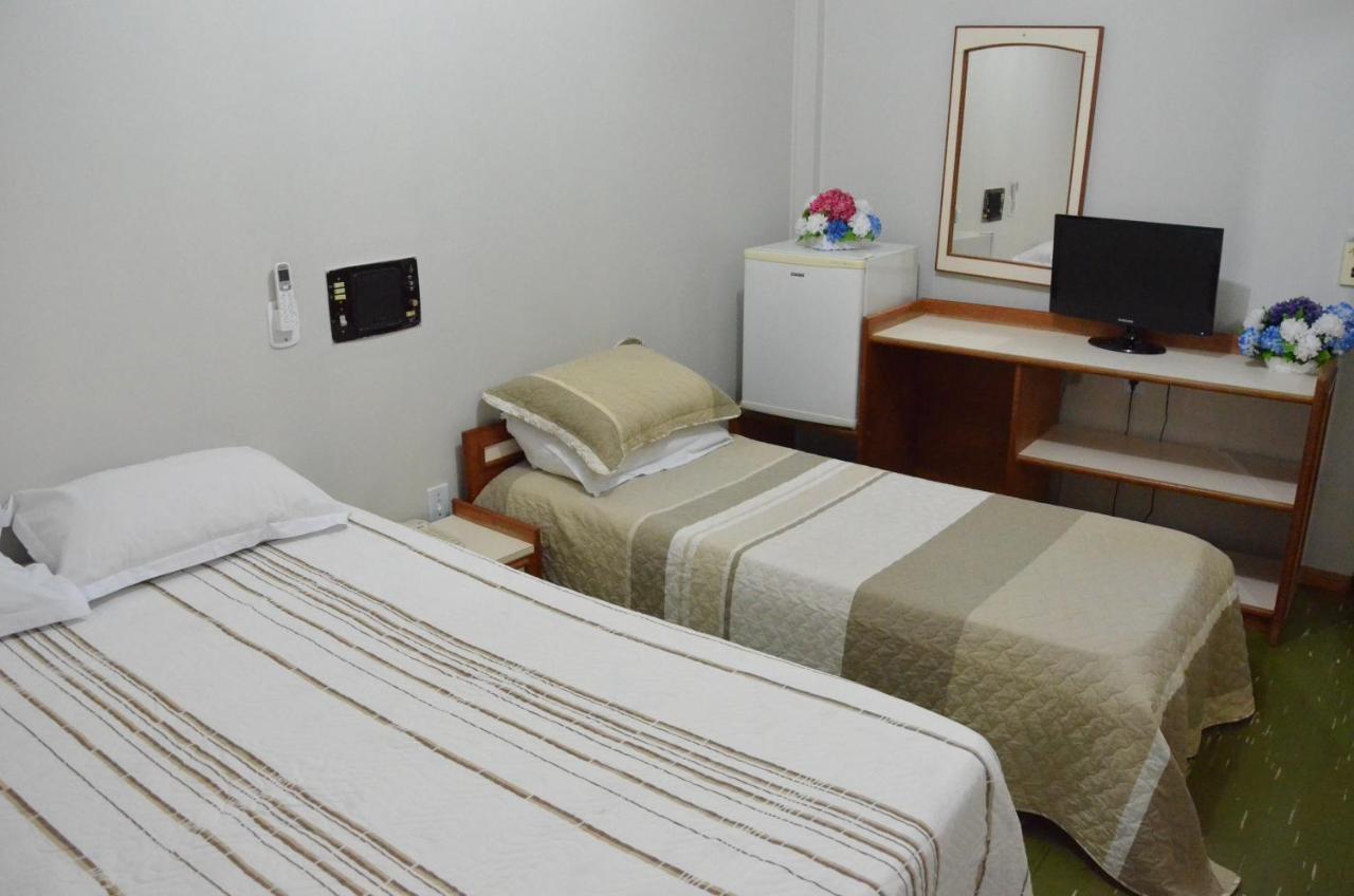 Hotel Novo Tamburi Santa Terezinha do Itaipu Exterior foto